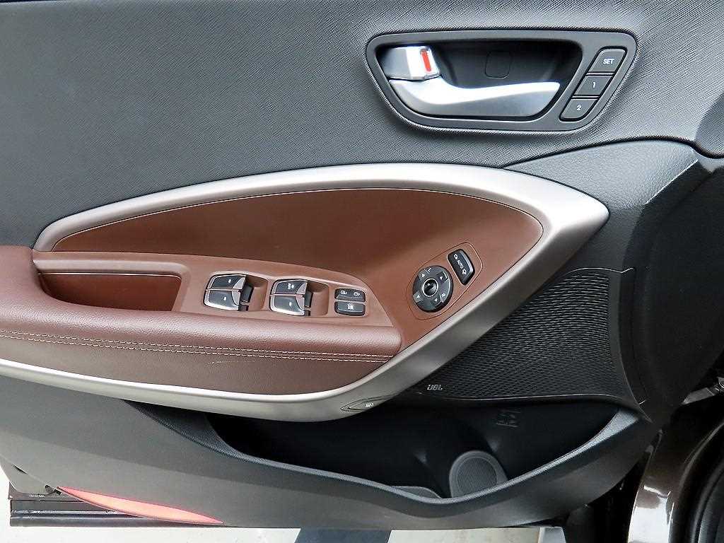 HYUNDAI Santa Fe - Vista 11