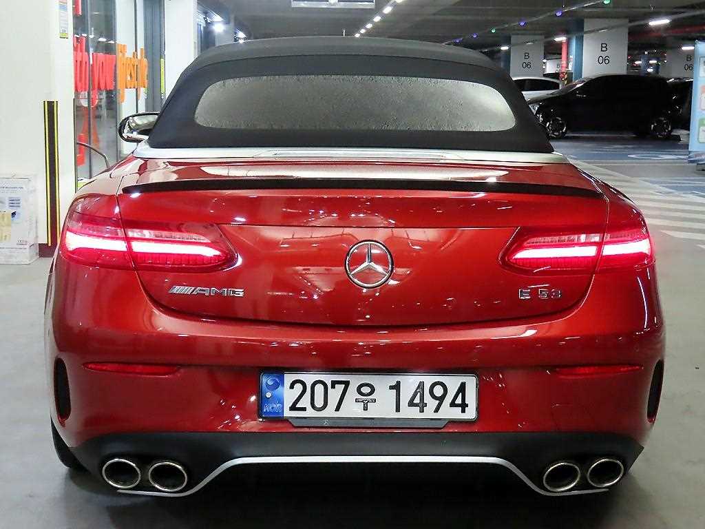 Mercedes Benz E class - Vista 5