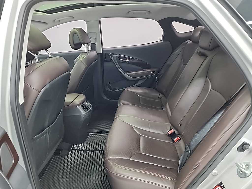 HYUNDAI Grandeur - Vista 12