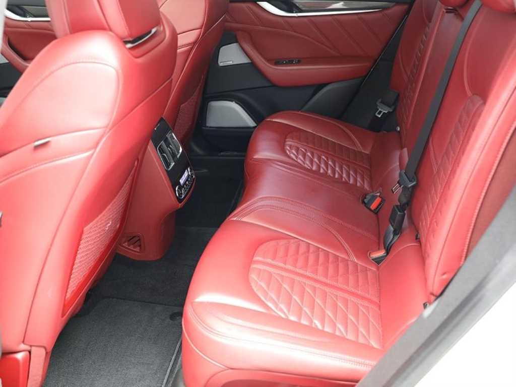 Maserati Levante - Vista 11