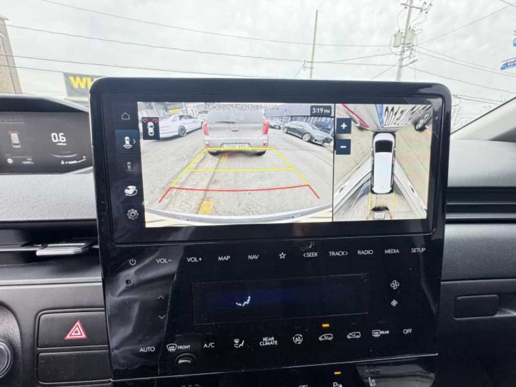 HYUNDAI Staria - Vista 10