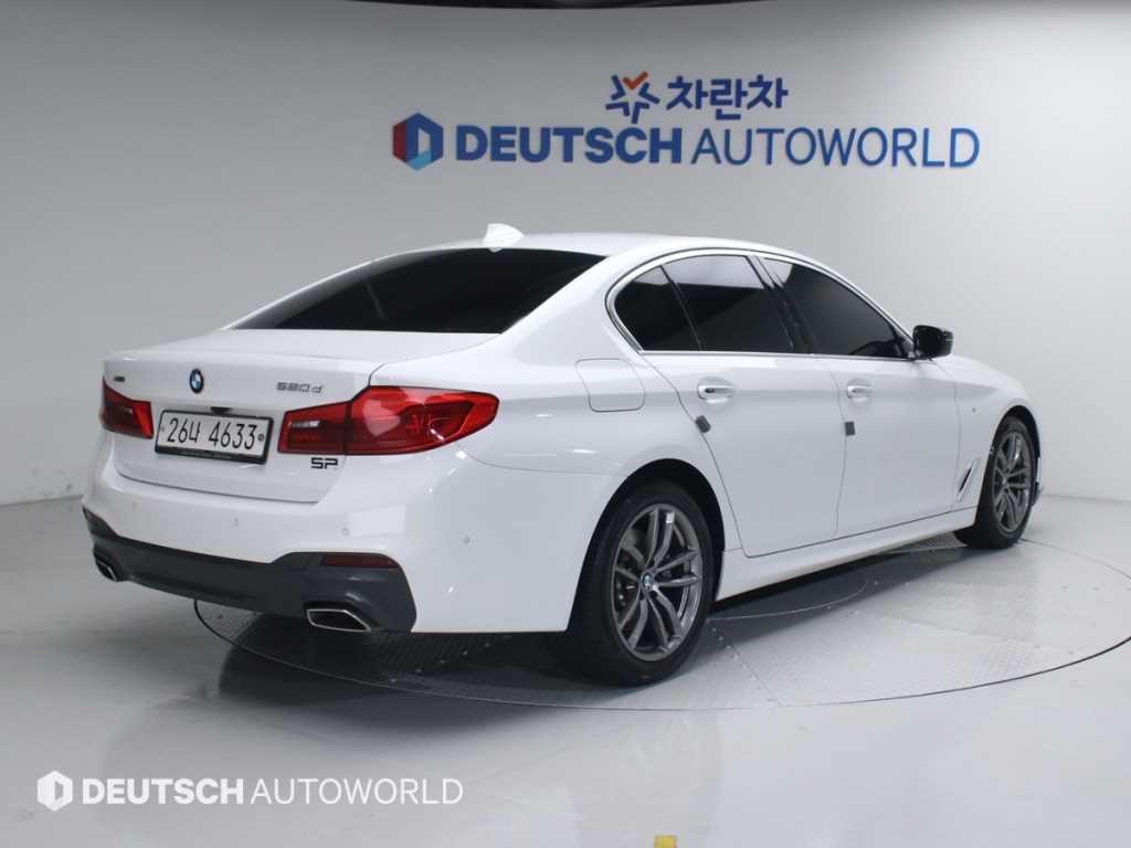 BMW 5 Series - Vista 2