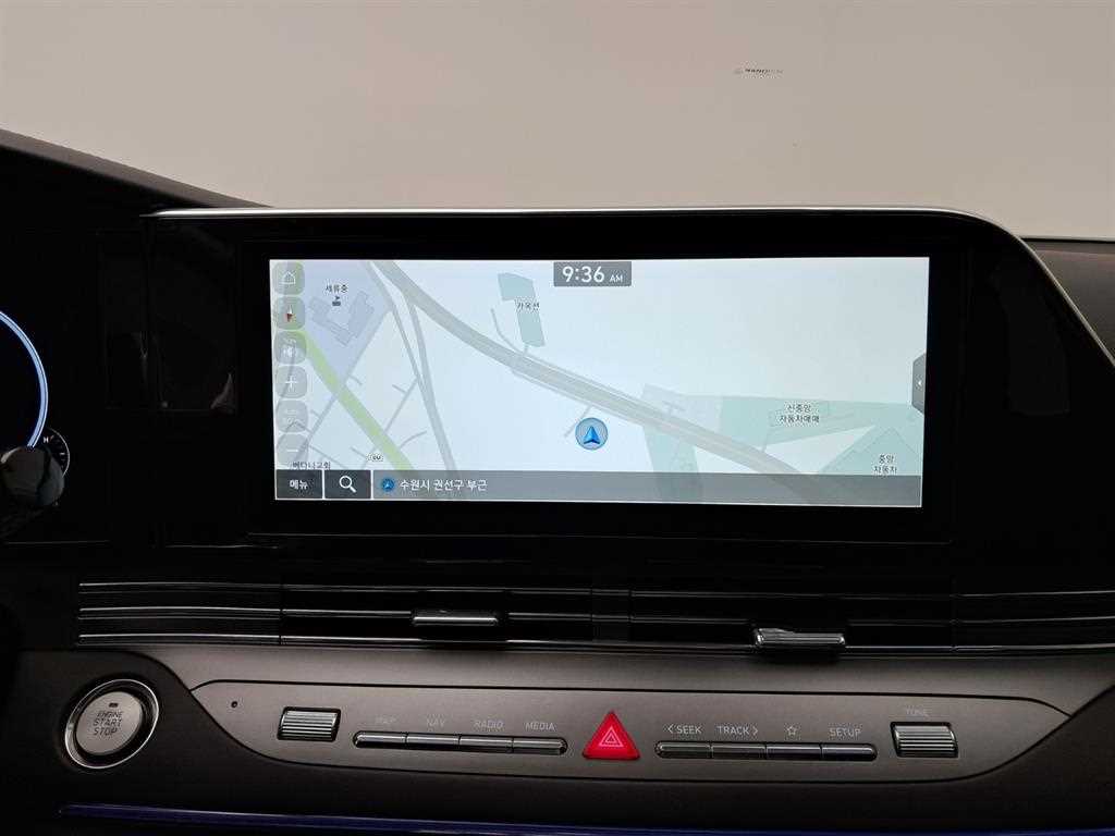 HYUNDAI Grandeur - Vista 9