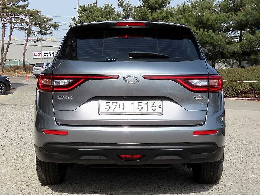 SAMSUNG QM6 - Vista 4