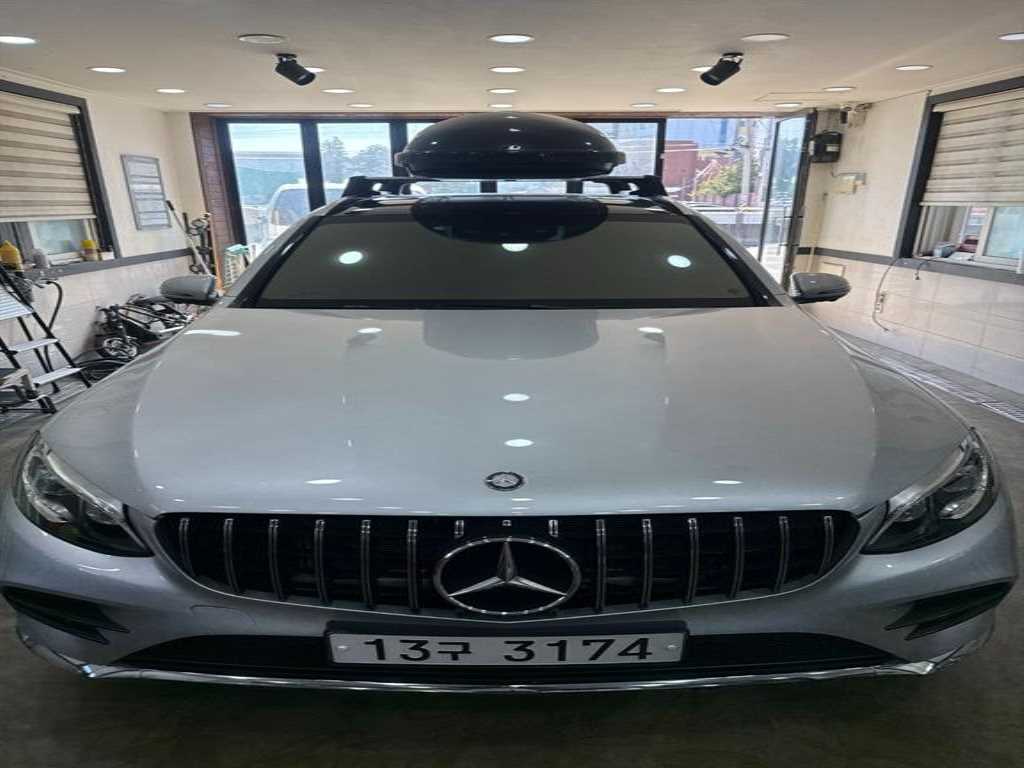 Mercedes Benz GLC Class 2017 Gris - Importación desde Corea - HF Imports Iquique - Foto 1