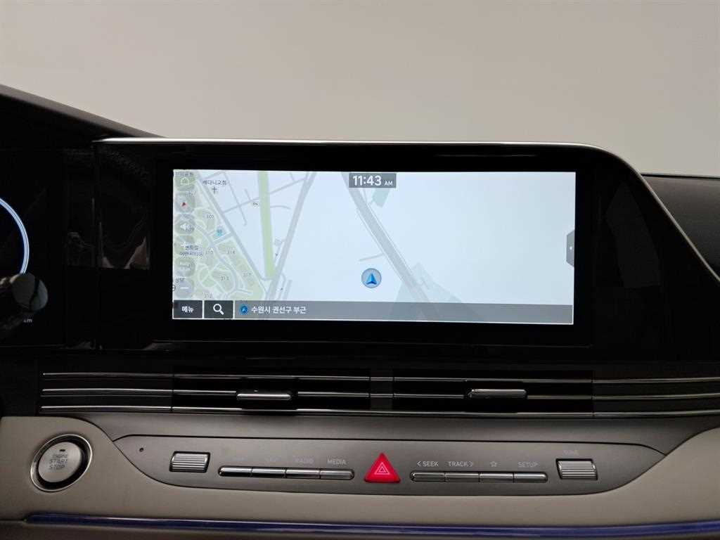 HYUNDAI Grandeur - Vista 9