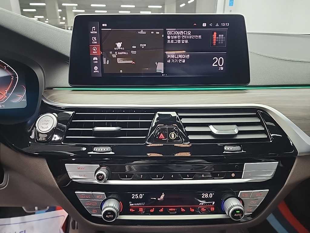 BMW 5 Series - Vista 10