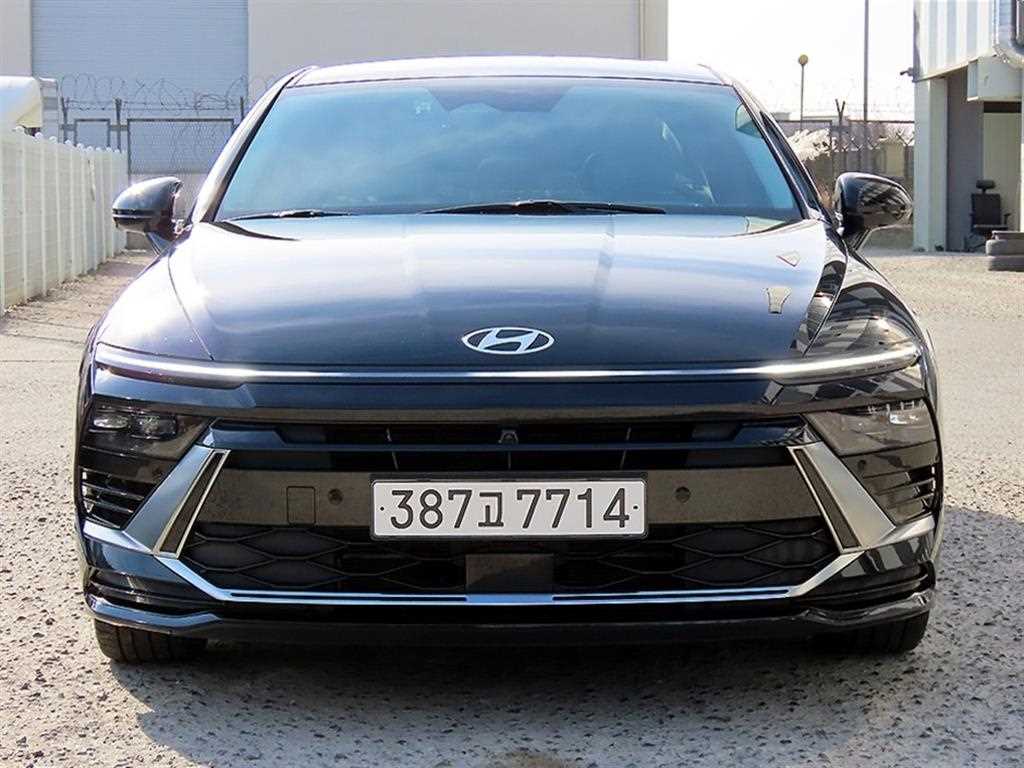 HYUNDAI Sonata 2024 Negro - Importación desde Corea - HF Imports Iquique - Foto 1