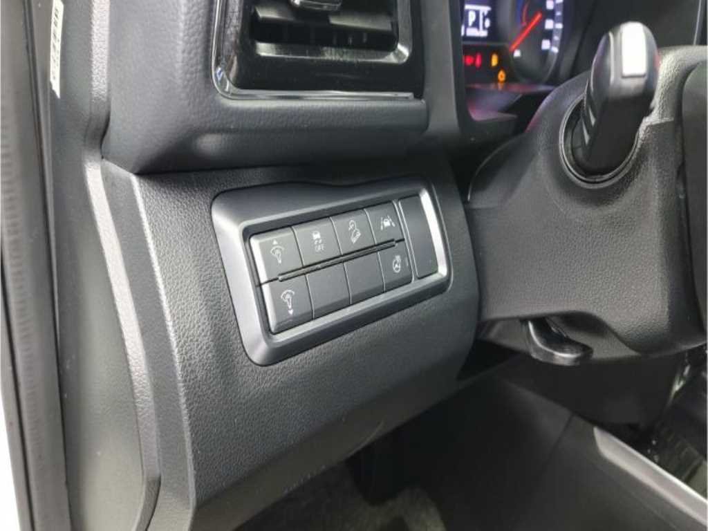 Ssangyong Tivoli - Vista 5