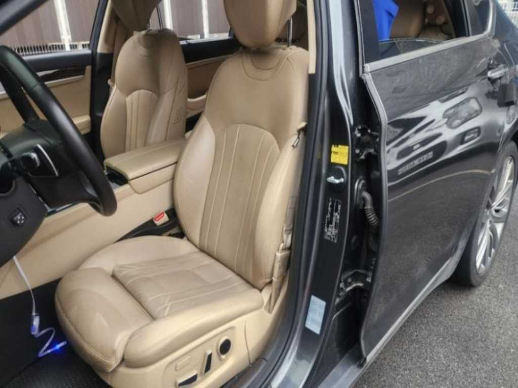 Genesis G80 - Vista 7