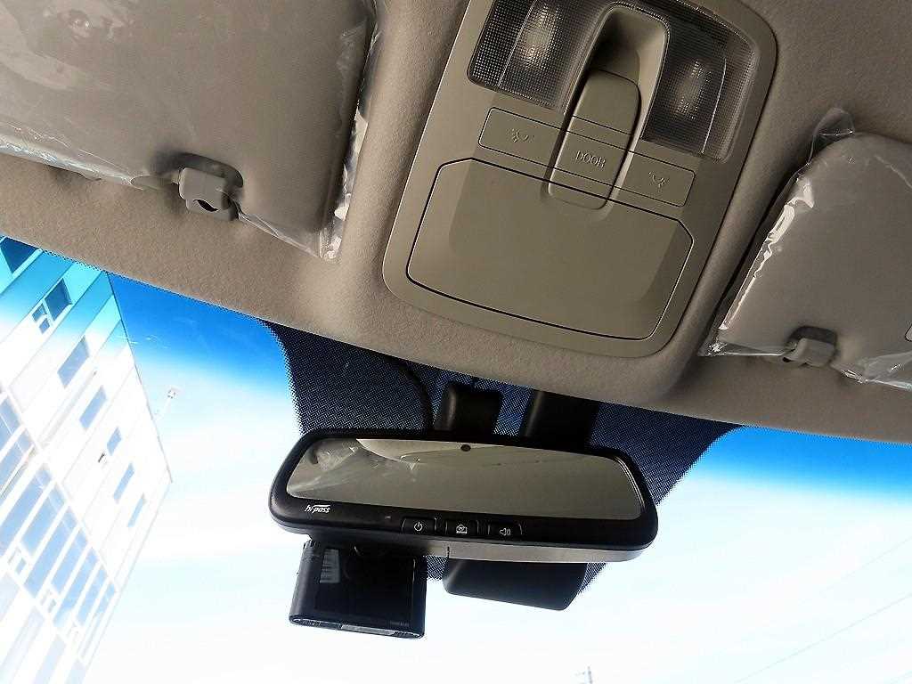 Ssangyong Tivoli 2023 Blanco - Importación desde Corea - HF Imports Iquique - Foto 16