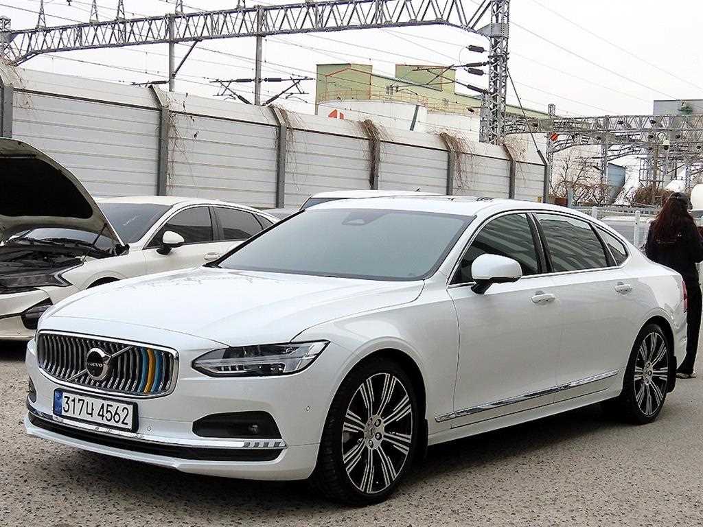 Volvo S90 - Vista 2