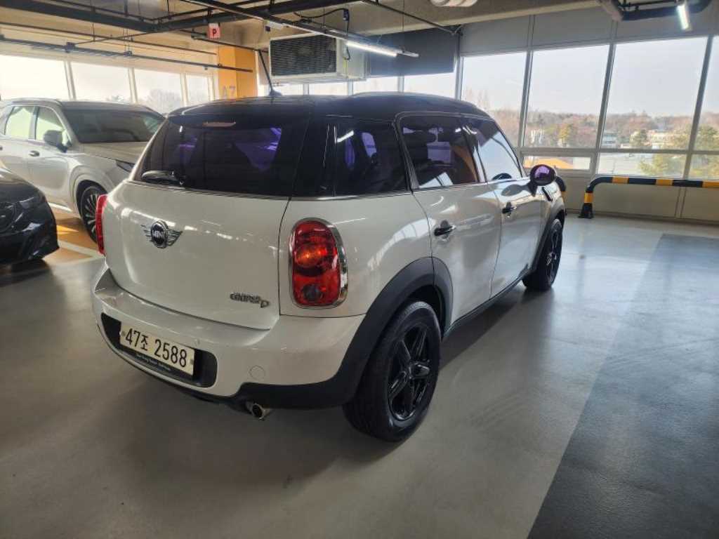 Mini Countryman - Vista 5