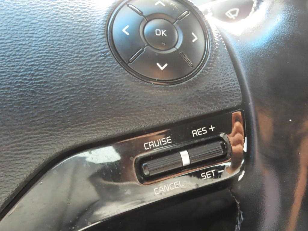 KIA K9 2014 Negro - Importación desde Corea - HF Imports Iquique - Foto 17