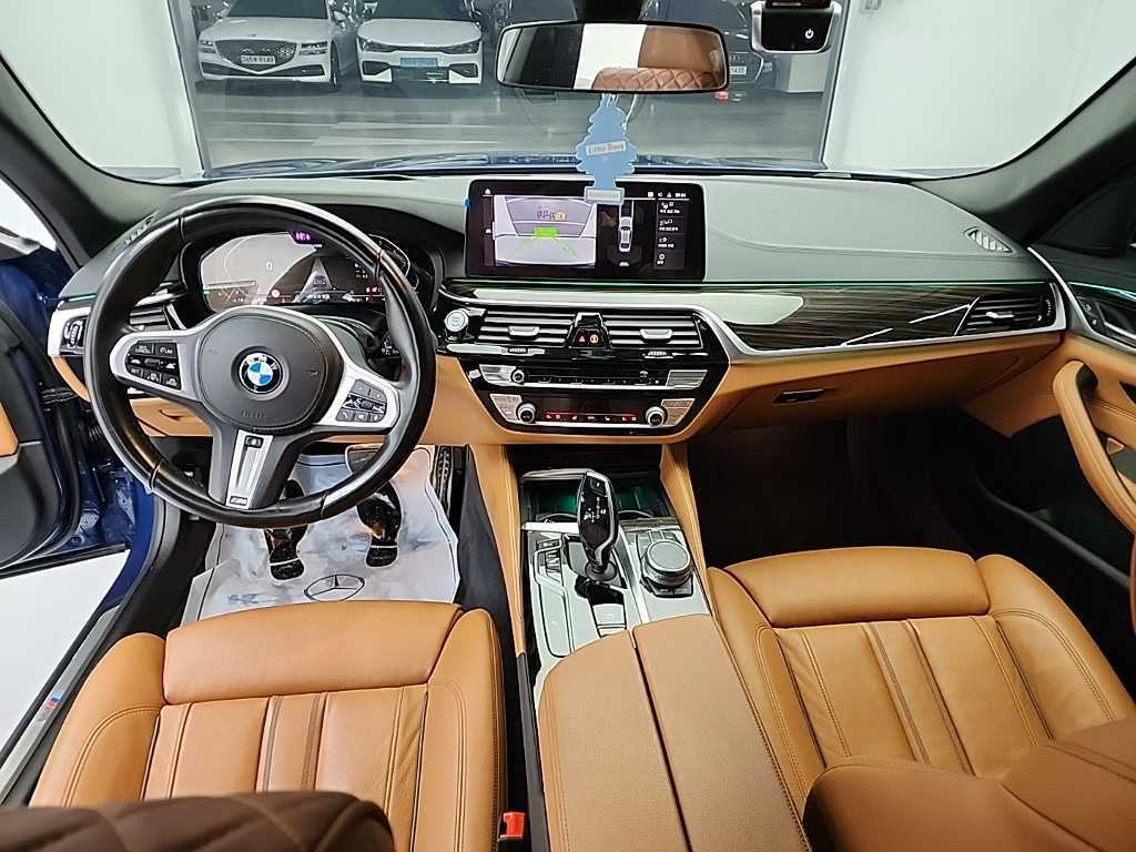 BMW 5 Series - Vista 7