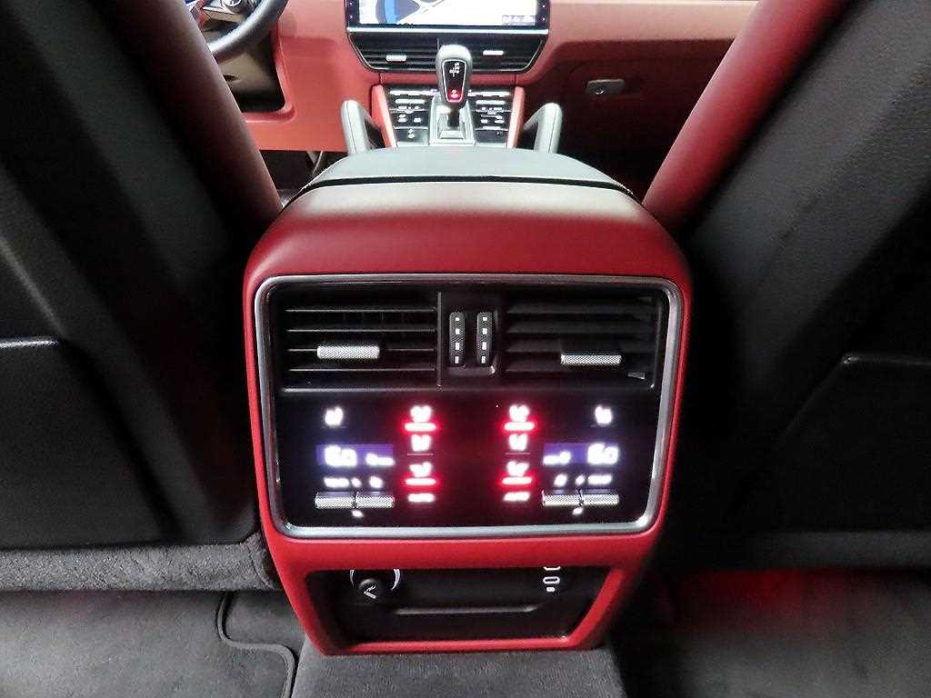 Porsche Cayenne 2020 Negro - Importación desde Corea - HF Imports Iquique - Foto 16