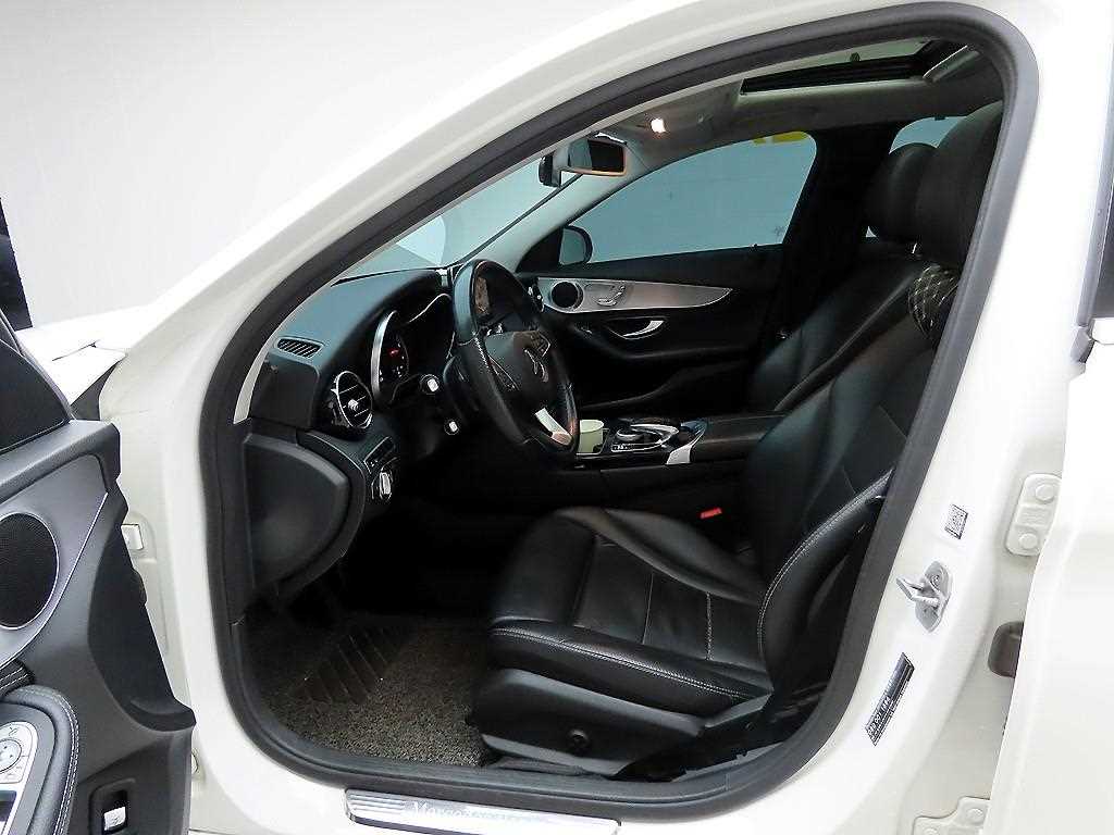 Mercedes Benz C Class 2015 Blanco - Importación desde Corea - HF Imports Iquique - Foto 13