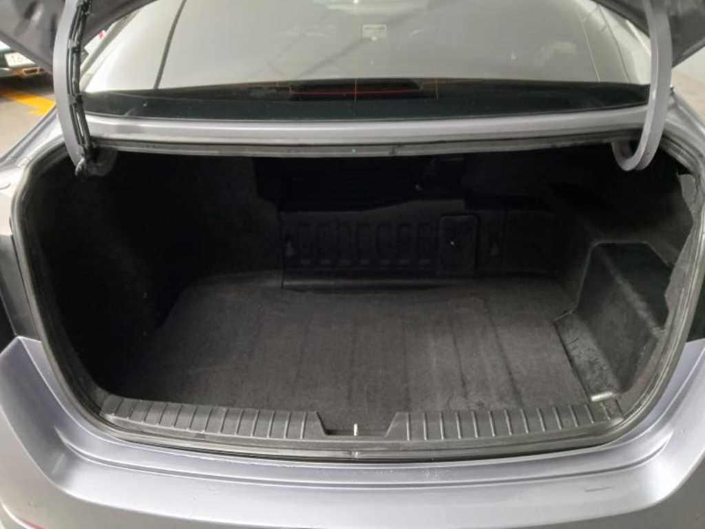 KIA K5 2012 Gris - Importación desde Corea - HF Imports Iquique - Foto 18