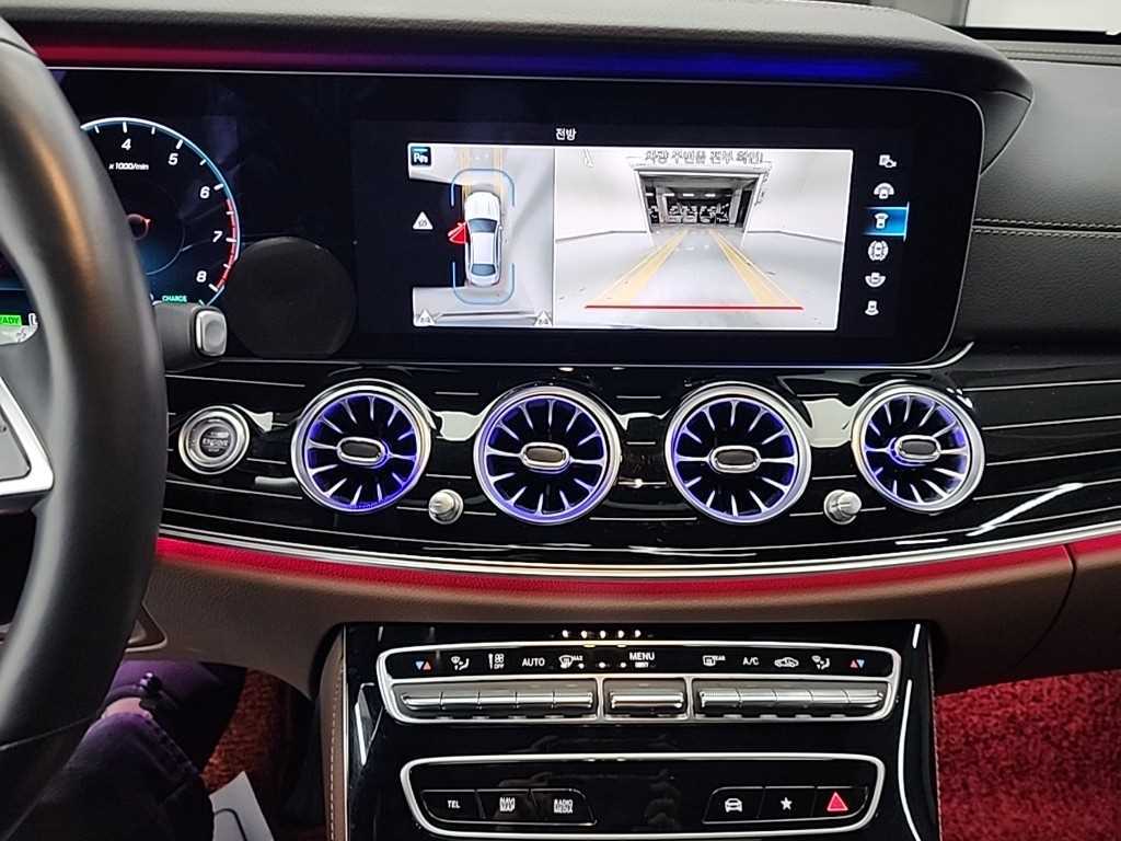 Mercedes Benz E class - Vista 10