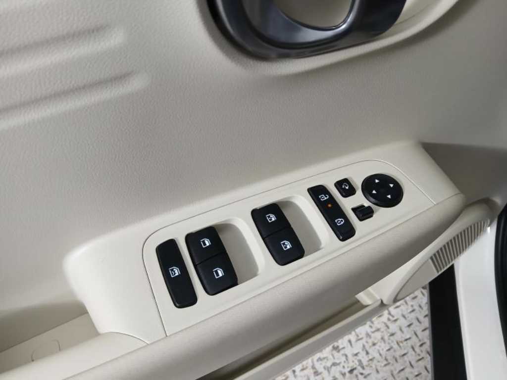 HYUNDAI Casper - Vista 11