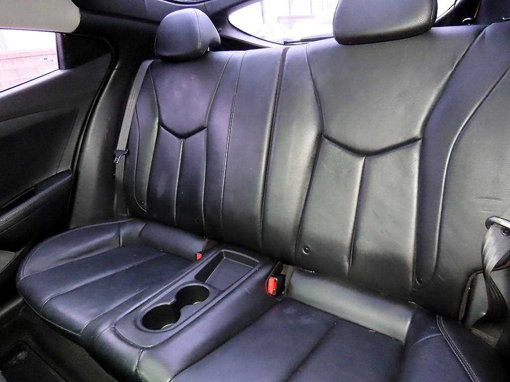 HYUNDAI Veloster - Vista 6