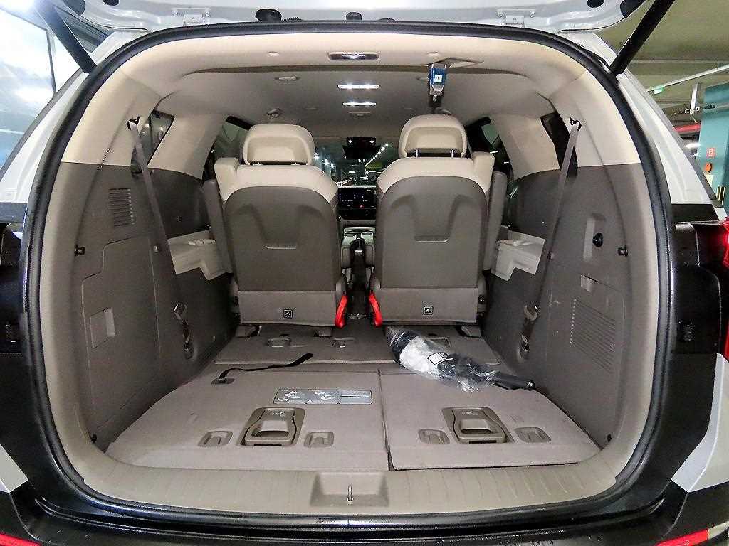 KIA Carnival 2024 - Importación desde Corea - HF Imports Iquique - Foto 15