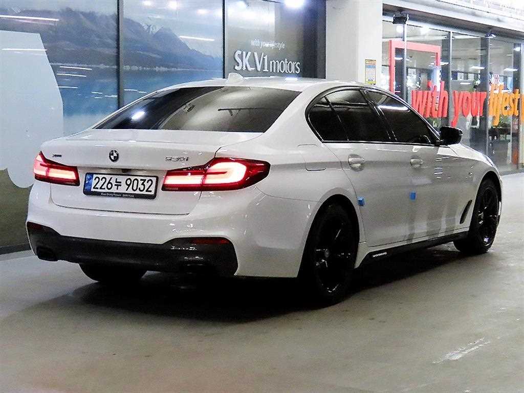 BMW 5 Series - Vista 4