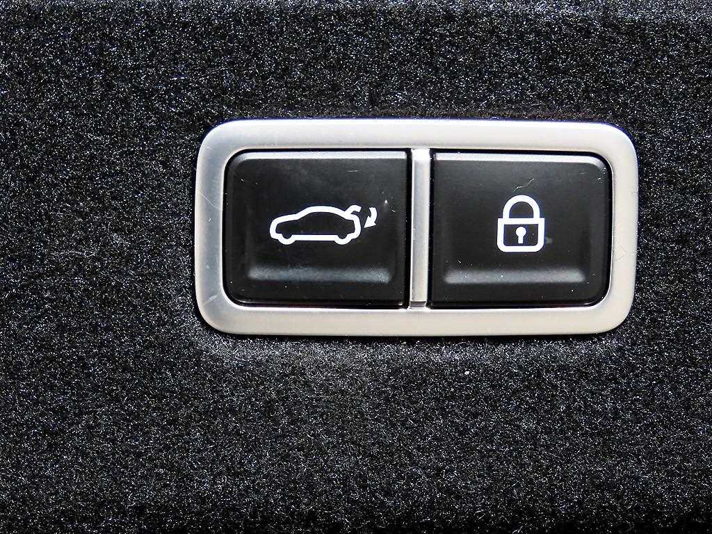 Genesis G90 2022 Negro - Importación desde Corea - HF Imports Iquique - Foto 16