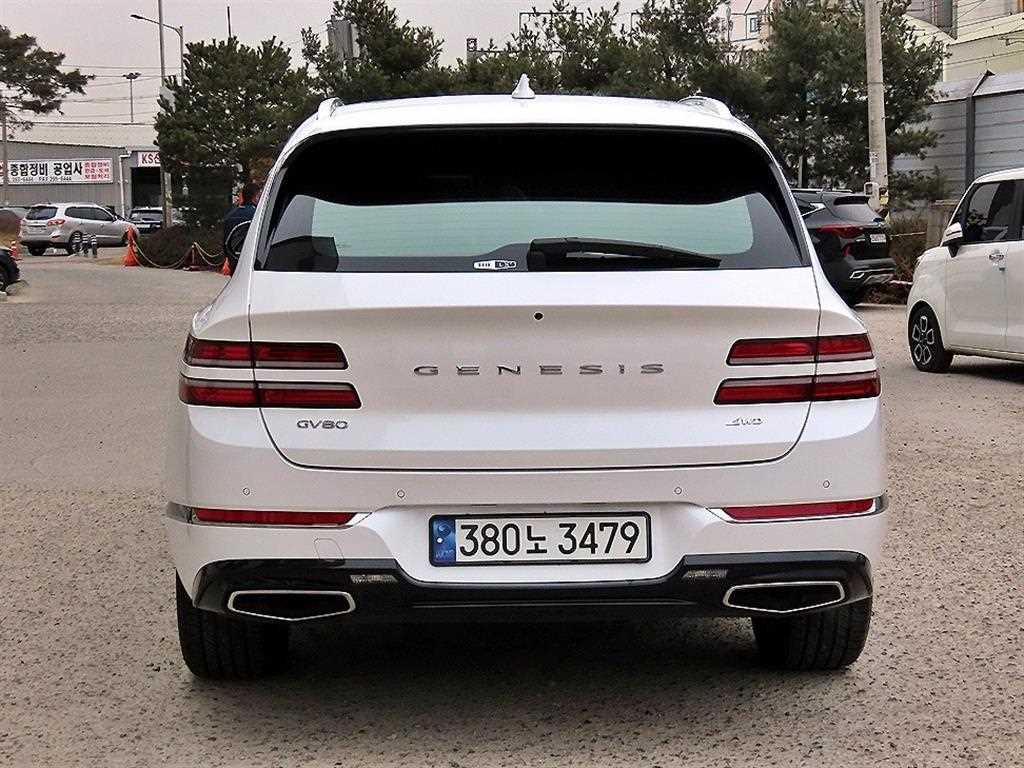 Genesis GV80 - Vista 4
