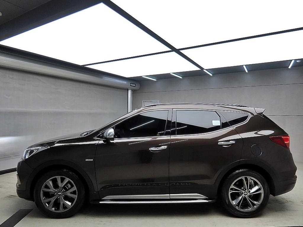 HYUNDAI Santa Fe - Vista 4