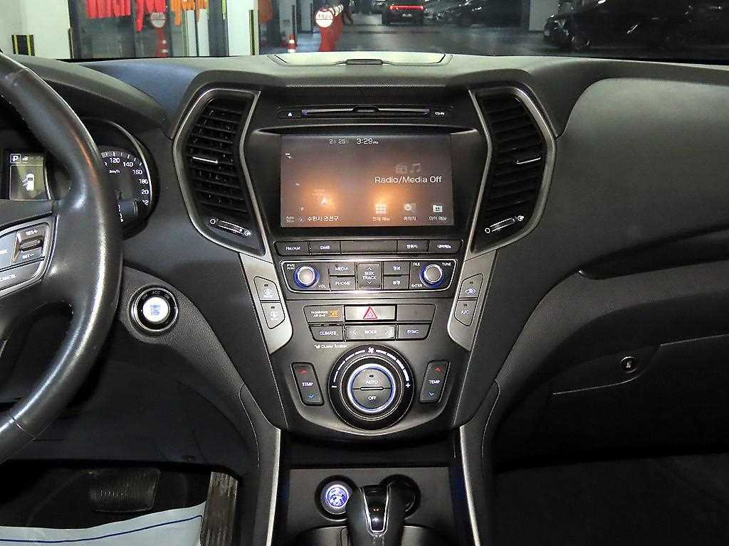 HYUNDAI Santa Fe - Vista 11