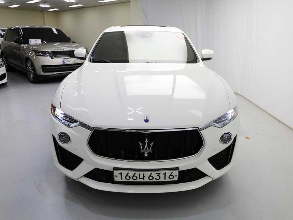 Maserati Levante 2020 Blanco - Importación desde Corea - HF Imports Iquique - Foto 1