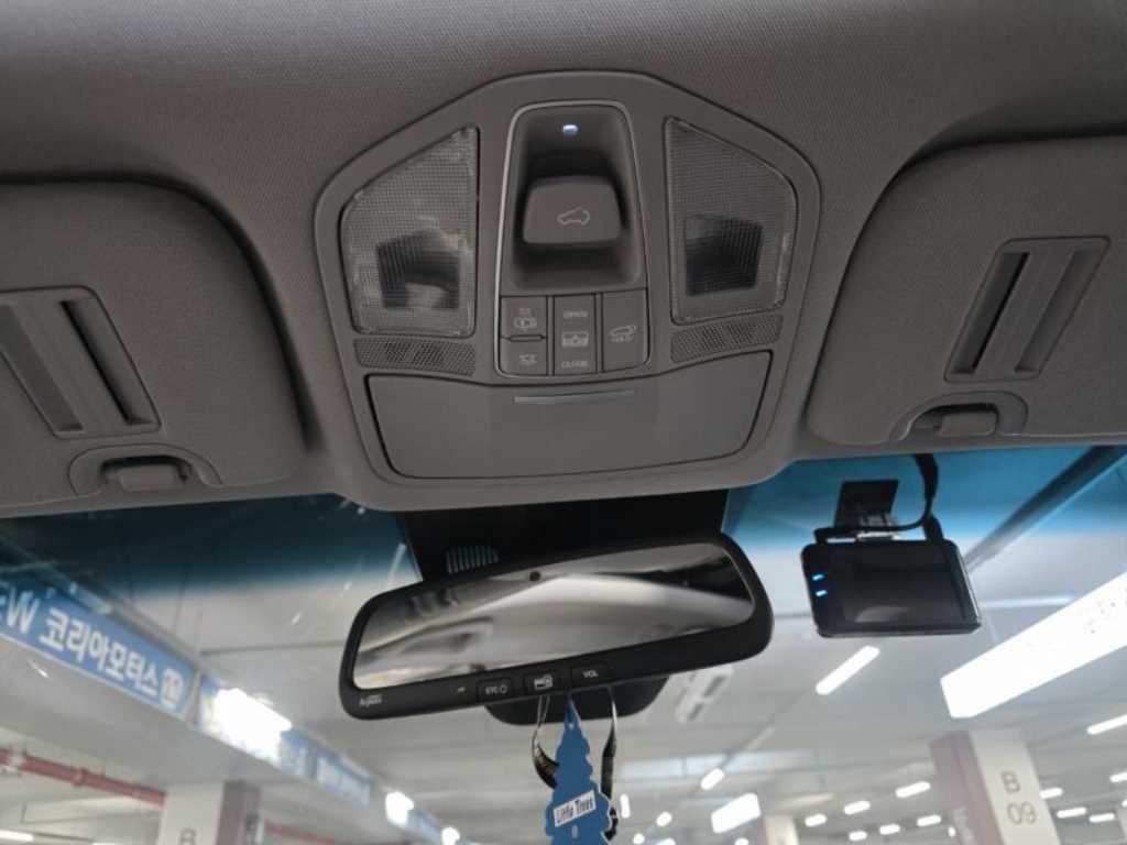 HYUNDAI Maxcruz - Vista 11