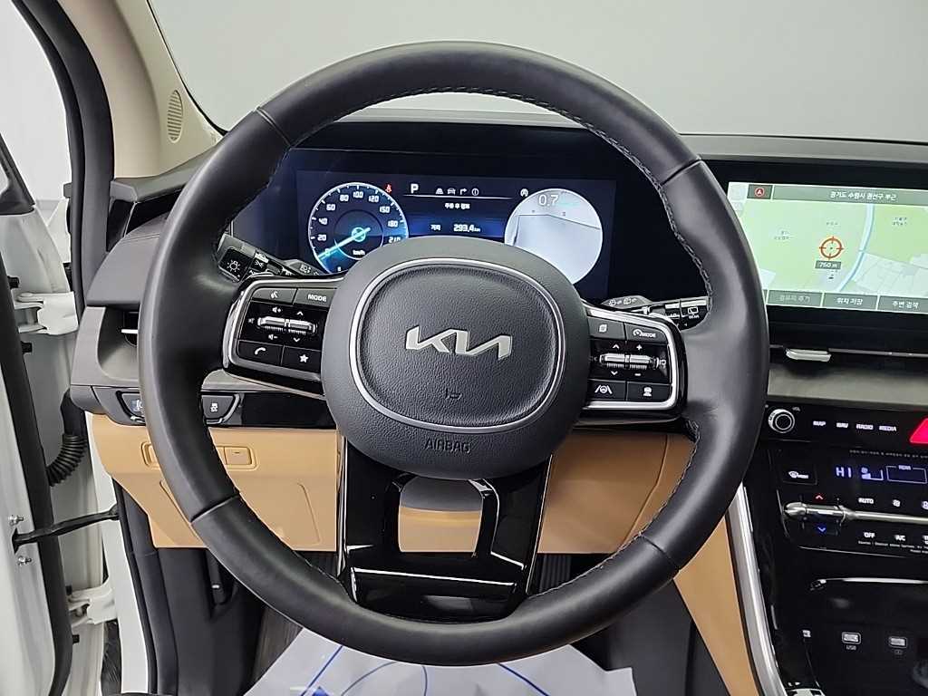 KIA Carnival - Vista 9