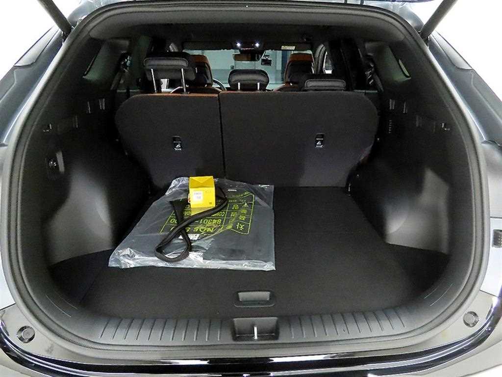 KIA Sportage - Vista 5