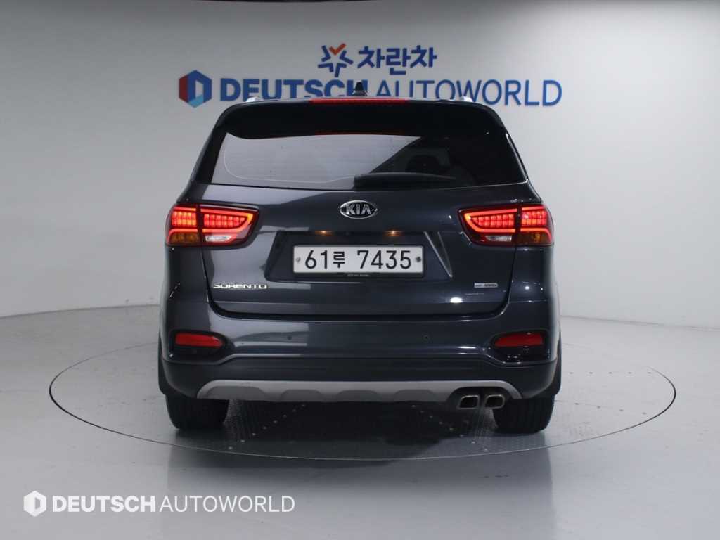 KIA Sorento - Vista 4