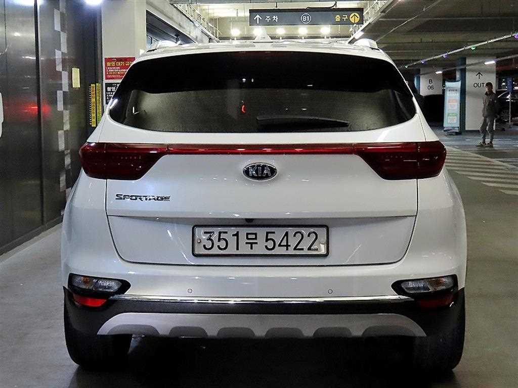 KIA Sportage - Vista 5