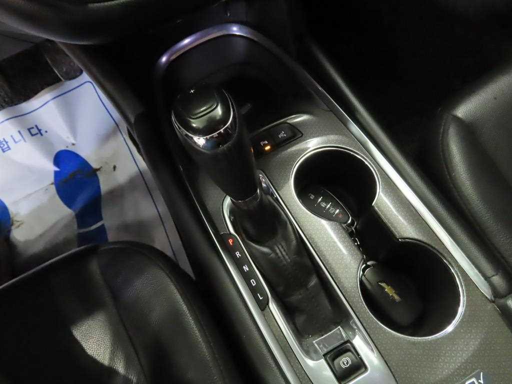 Chevrolet Malibu 2017 Negro - Importación desde Corea - HF Imports Iquique - Foto 15