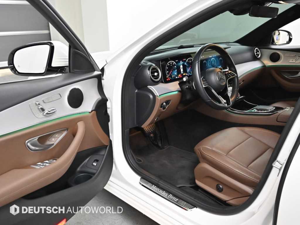 Mercedes Benz E class - Vista 11