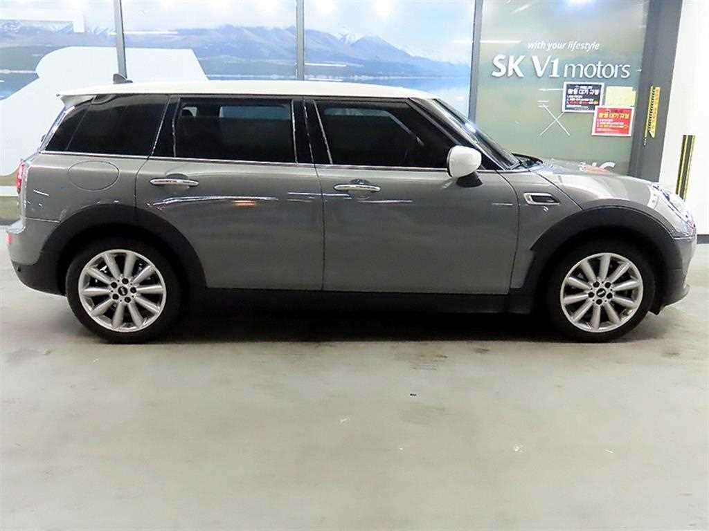 Mini Clubman - Vista 3