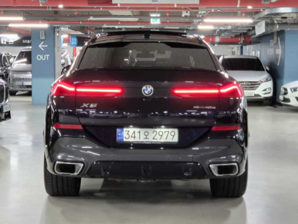 BMW X6 - Vista 4