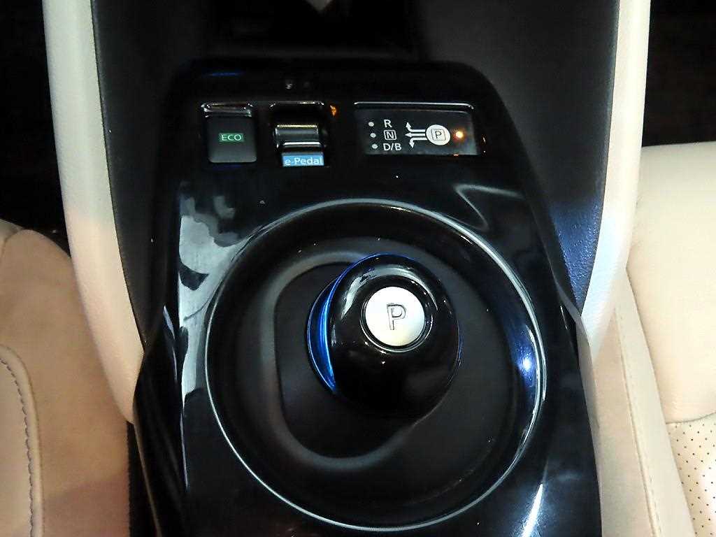 Nissan Leaf - Vista 12