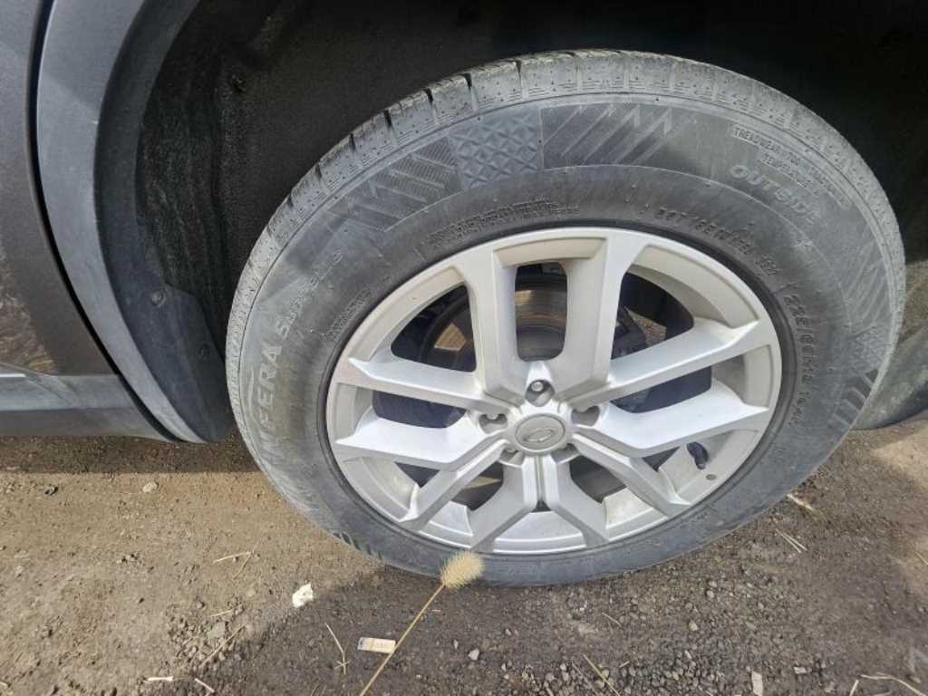 SAMSUNG QM6 - Vista 8