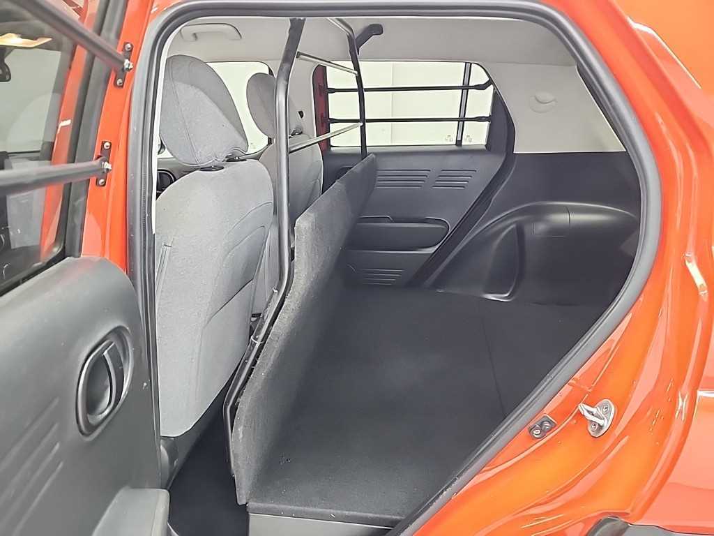 HYUNDAI Casper - Vista 12