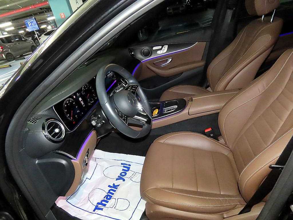 Mercedes Benz E class - Vista 6