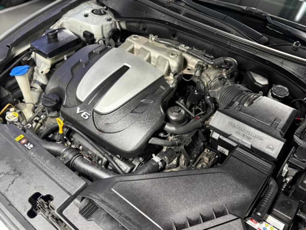 HYUNDAI Grandeur 2018 Plateado - Importación desde Corea - HF Imports Iquique - Foto 19