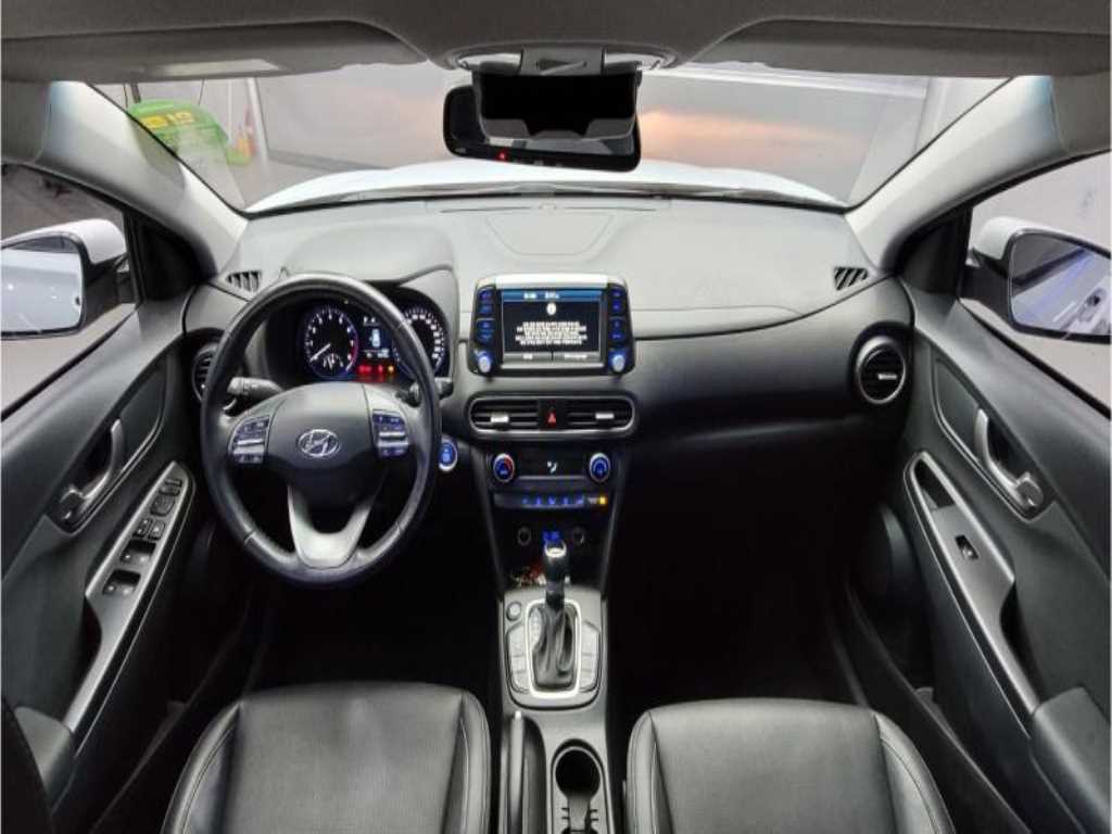 HYUNDAI Kona - Vista 10