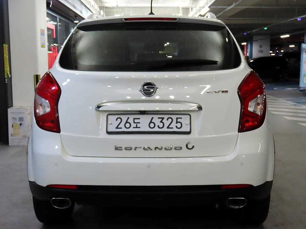 Ssangyong Korando - Vista 5