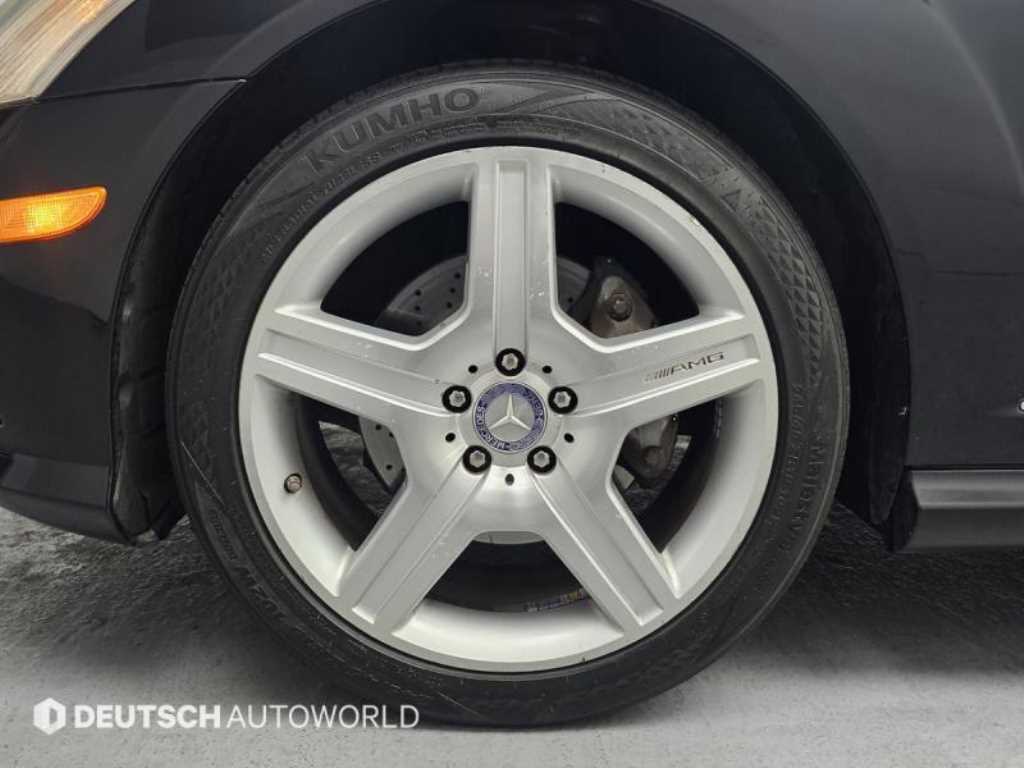 Mercedes Benz S Class - Vista 5