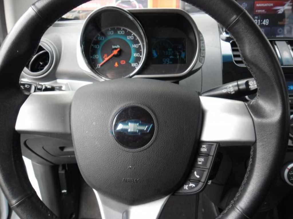 Chevrolet Spark - Vista 7